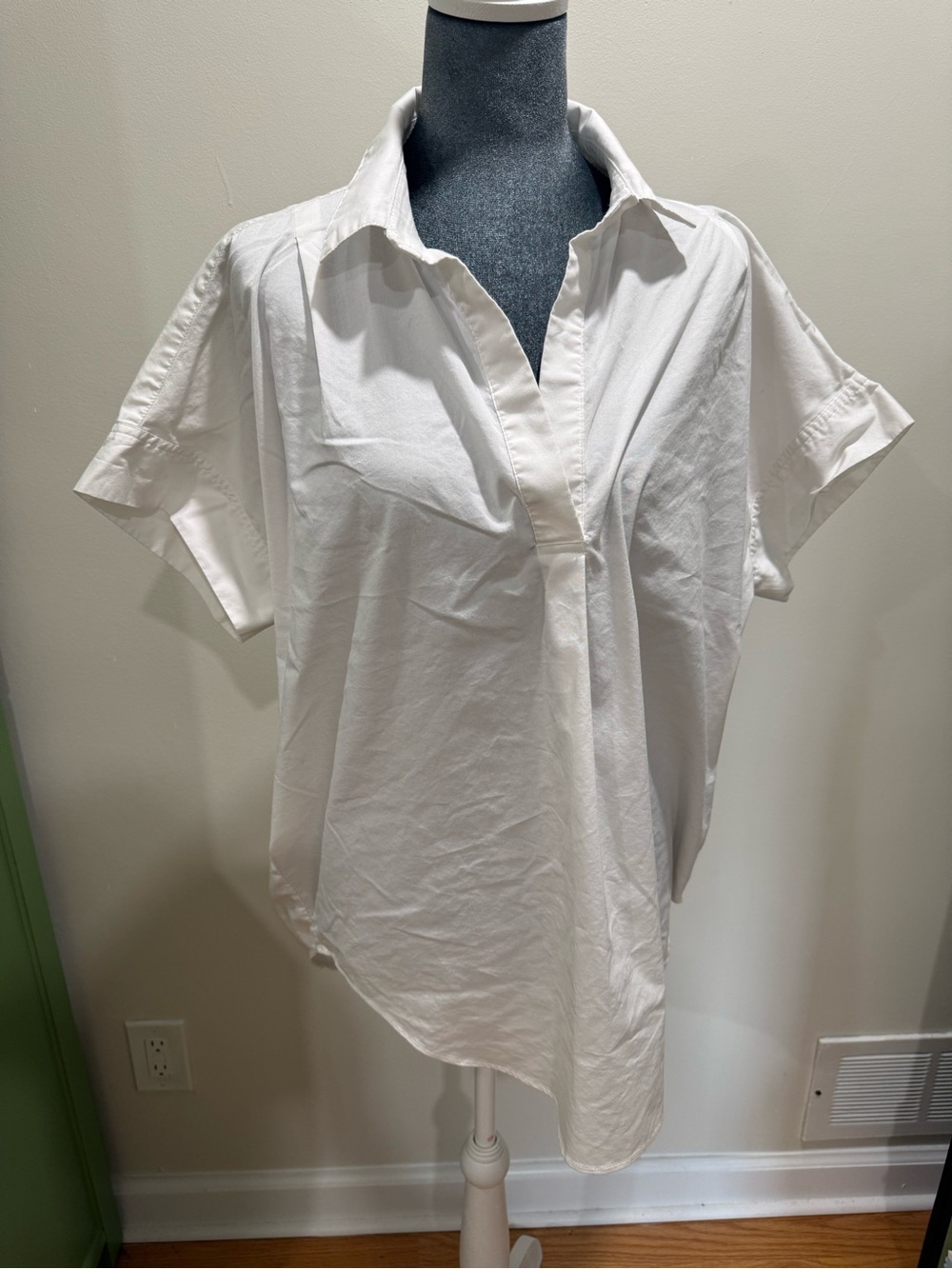 Magaschoni White Logo-Collar Top